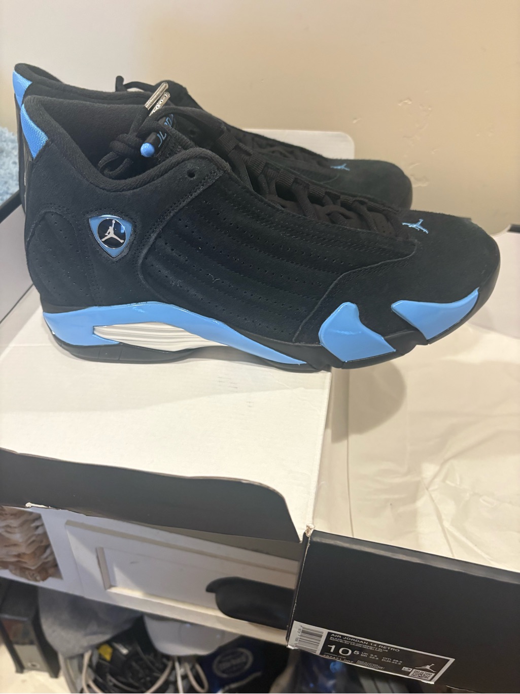 Jordan Black And University Blue Retro Basketball Shoes